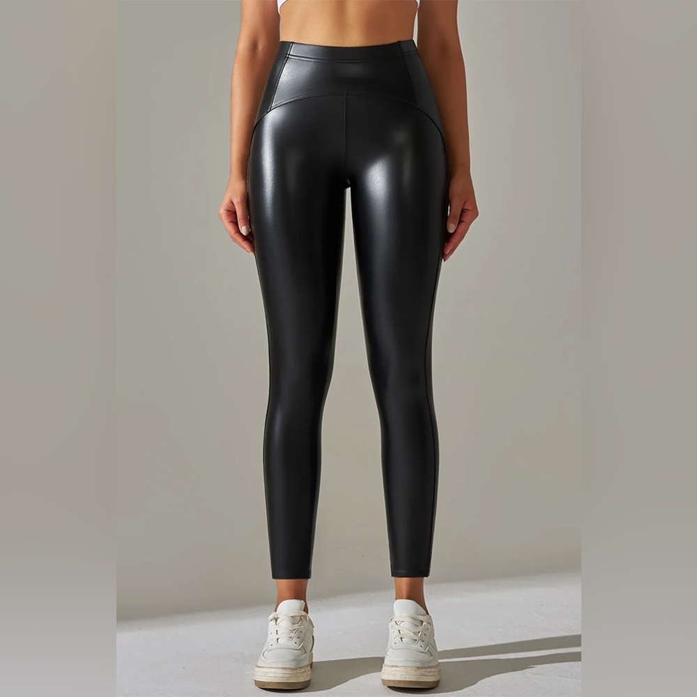 NEW Faux Leather ♦️ High-waisted Leggings